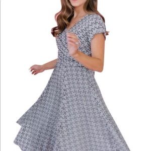 Gal Meets Glam Size 2 Carson NWT